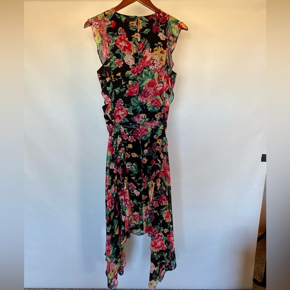 BCBGMaxAzria size 4 black floral sheer dress w/ cute button front detailing. - Picture 6 of 13